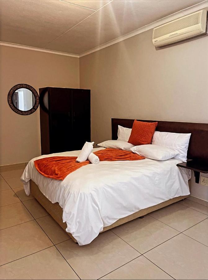 Ethithiya Boutique Guesthouse Windhoek Bagian luar foto