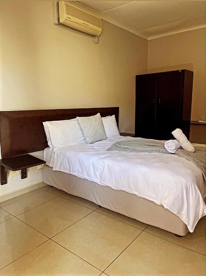 Ethithiya Boutique Guesthouse Windhoek Bagian luar foto