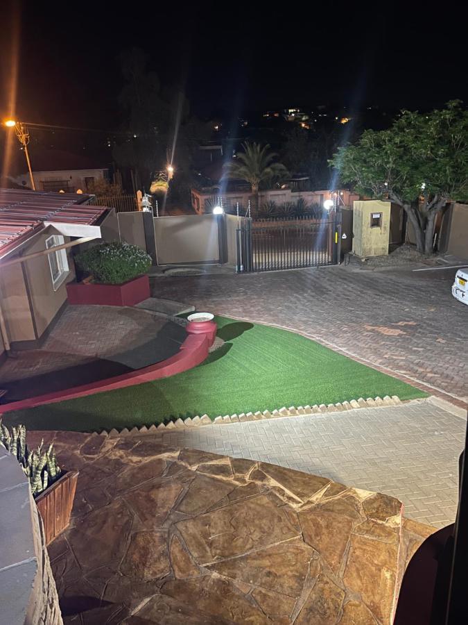 Ethithiya Boutique Guesthouse Windhoek Bagian luar foto