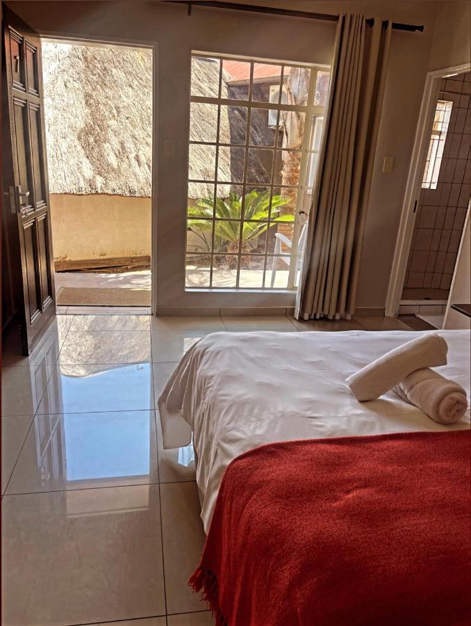 Ethithiya Boutique Guesthouse Windhoek Bagian luar foto