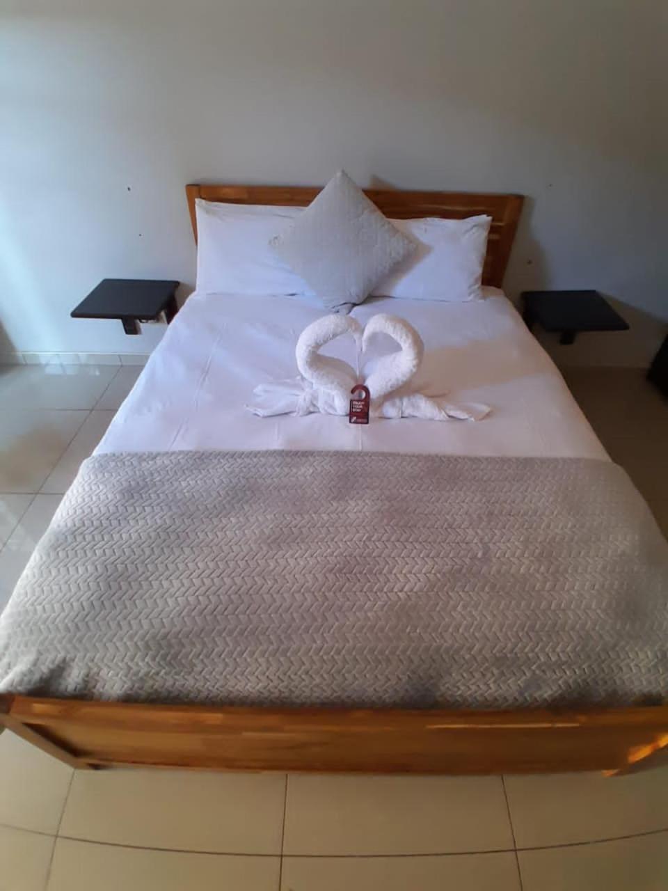 Ethithiya Boutique Guesthouse Windhoek Bagian luar foto